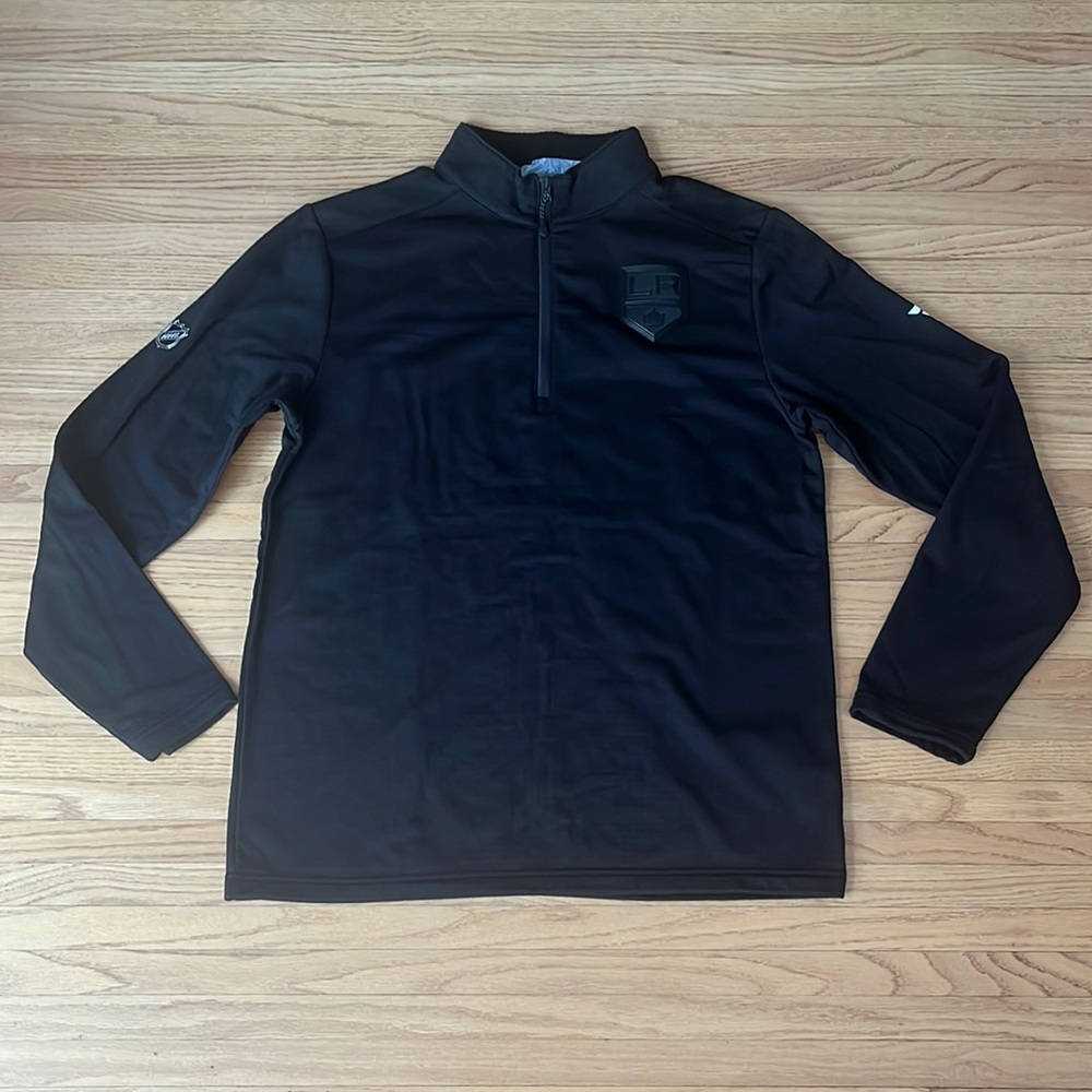 NWOT Black on black LA Kings quarter zip